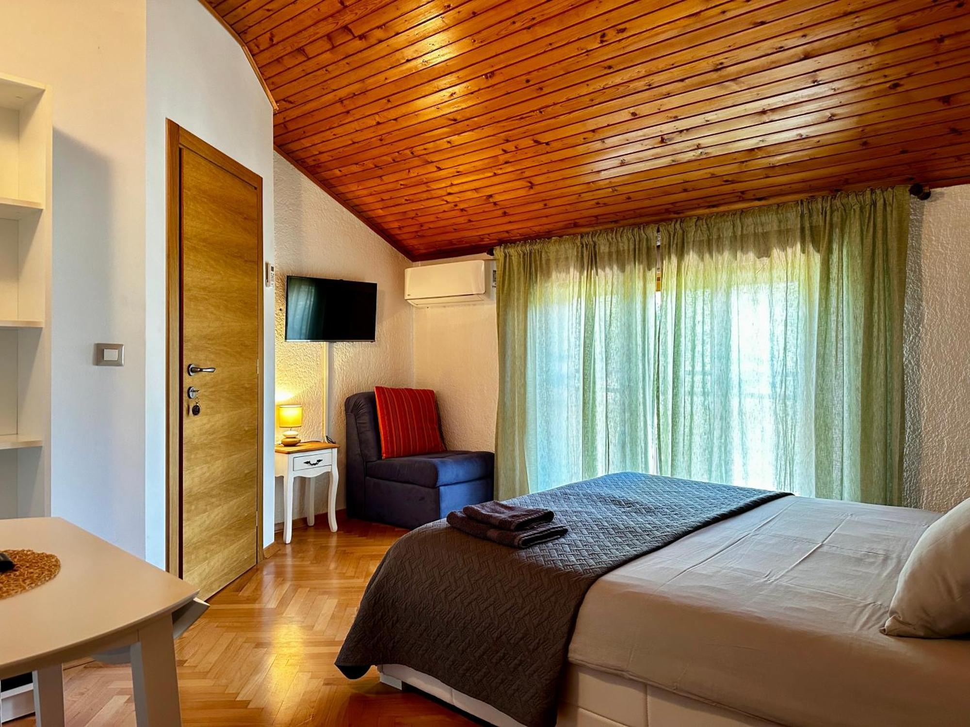 Casa Rustica Apartment Buici  Ngoại thất bức ảnh