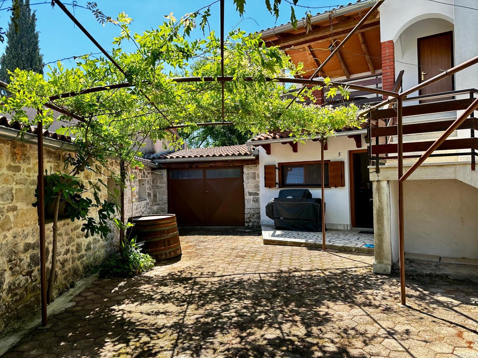 Casa Rustica Apartment Buici  Ngoại thất bức ảnh